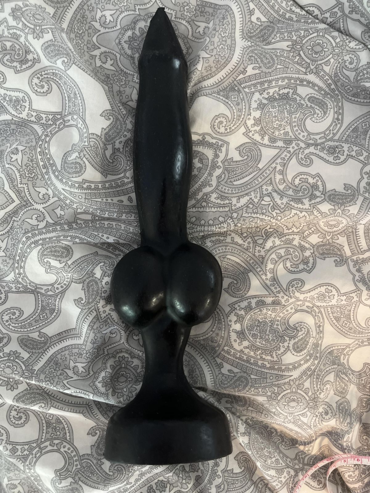 Großer dildo mit knot