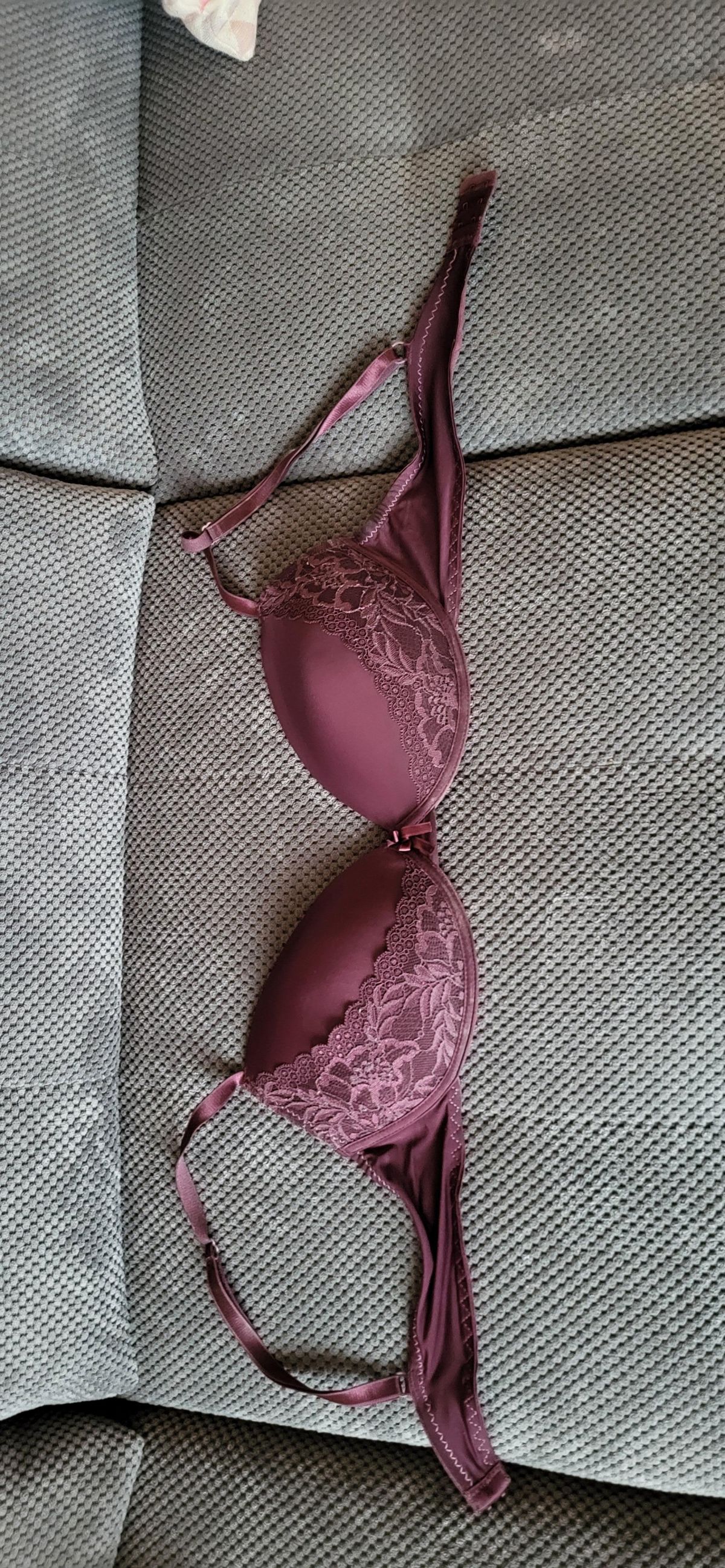 Jeder Bh nur 5 Euro