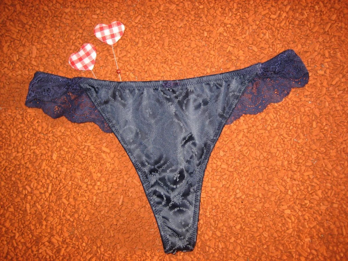 Getragene Strings und Slips, wie du sie möchtest