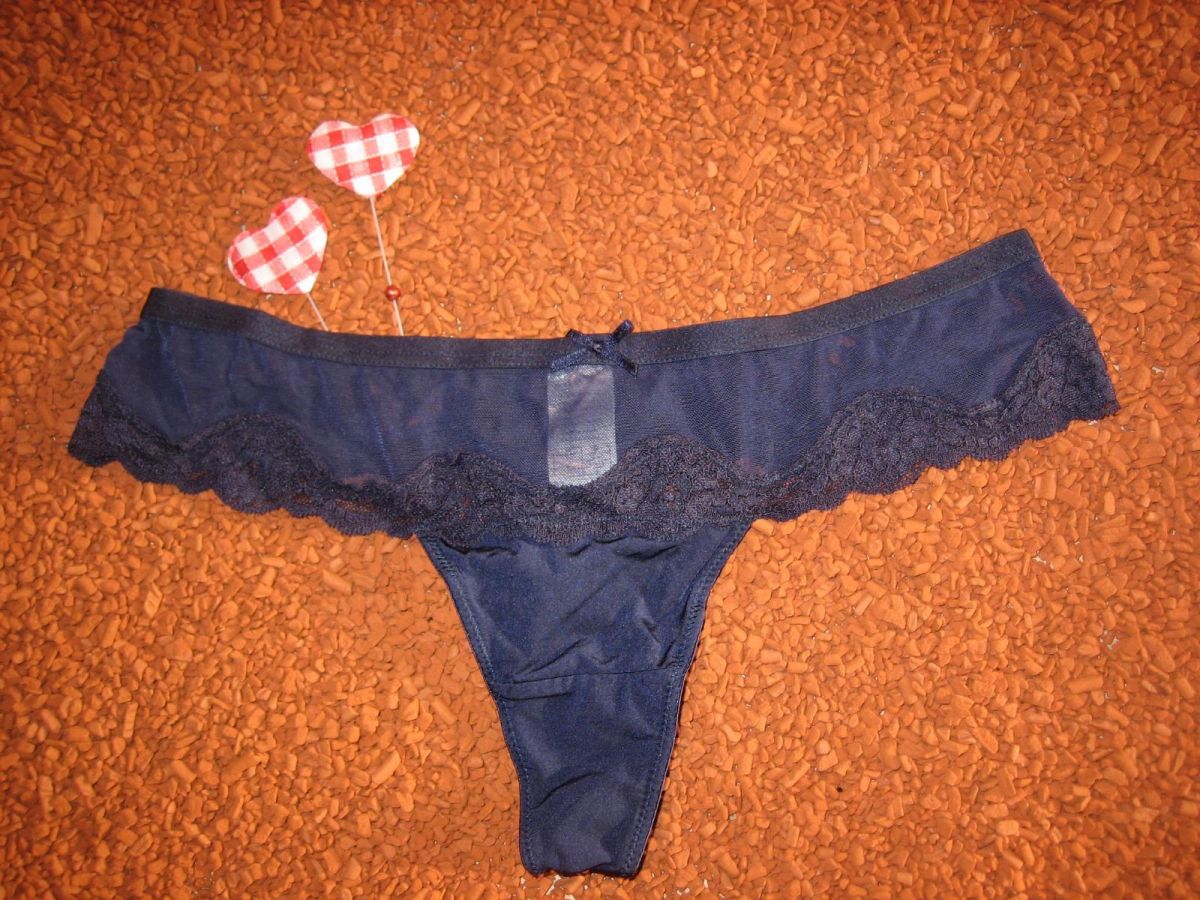 Getragene Strings und Slips, wie du sie möchtest