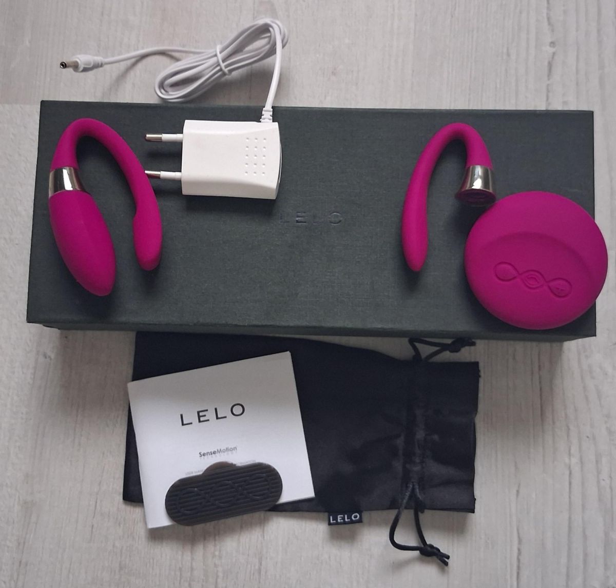 Paar Vibrator LELO Fernbedienung neu 2 Aufsätze