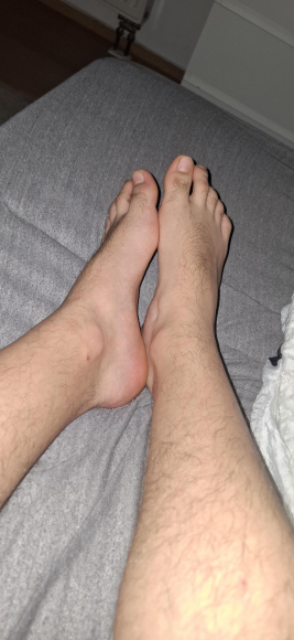 [SIEHE BESCHREIBUNG] Fuß/Socken Bilder  und Videos (Männlich 21)