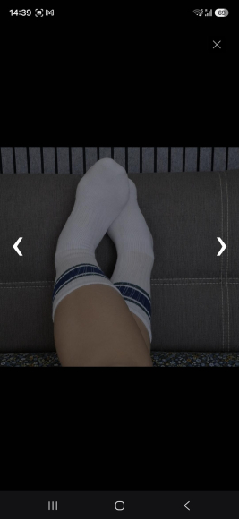 Getragene Tennissocken – Frisch vom Joggen / Intensiv &amp; Authentisch