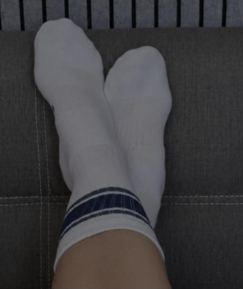 Getragene Socken - durchgeschwitzt - duftend - für jeden Liebhaber