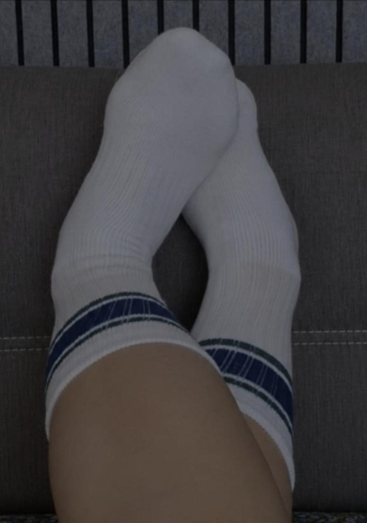 Getragene Socken - durchgeschwitzt - duftend - für jeden Liebhaber