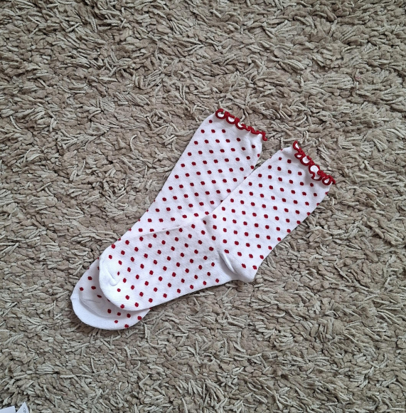 Getragene Socken von meinen Füßen (Süß, aber dominant)
