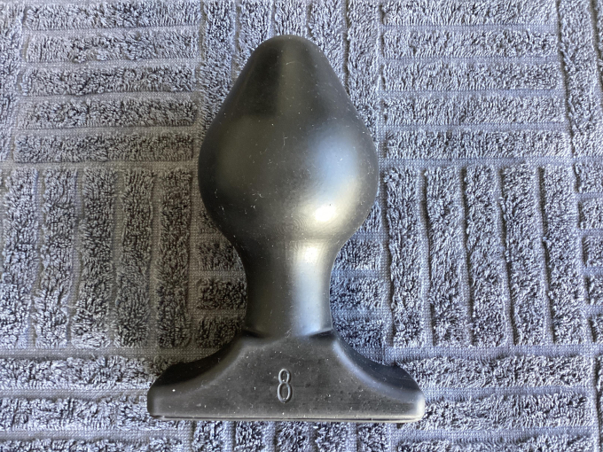 Analplug im Durchmesser 8cm