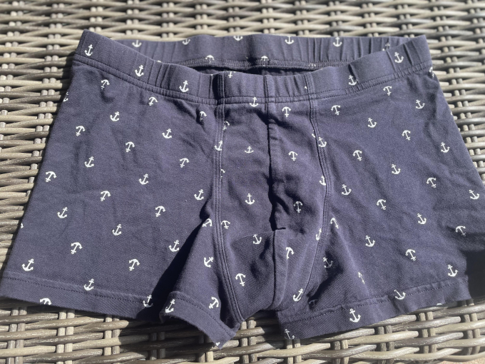 Getragene Boxershorts | sportlicher Mann | persönlich getragen