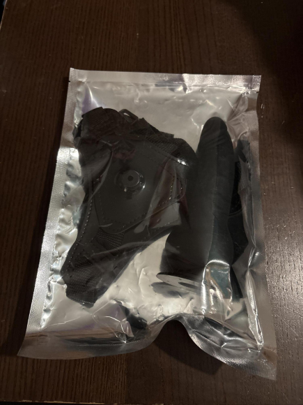 EDLER STRAP-ON AUS SILIKON, 14,5 CM