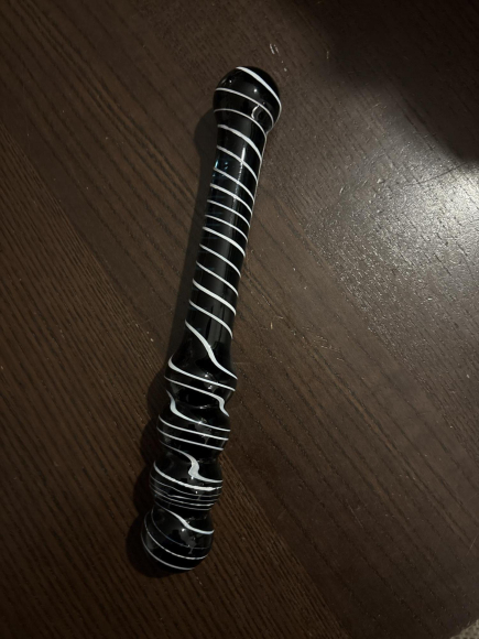 Schwarzer Glasdildo