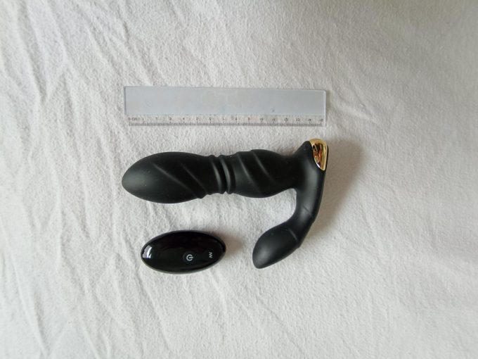 Anal Vibrator mit Stoßfunktion