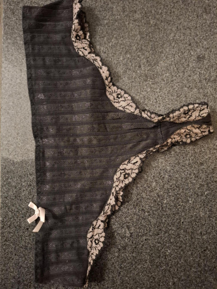 Verspielt und sexy Slip